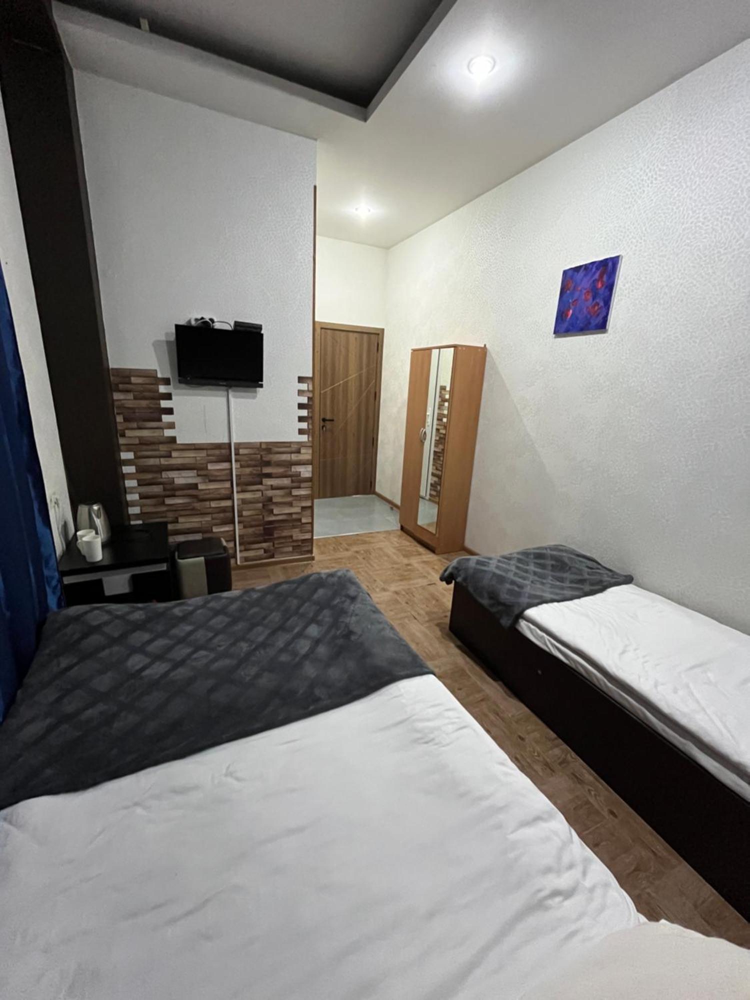 Hotel G&G Tbilisi Esterno foto