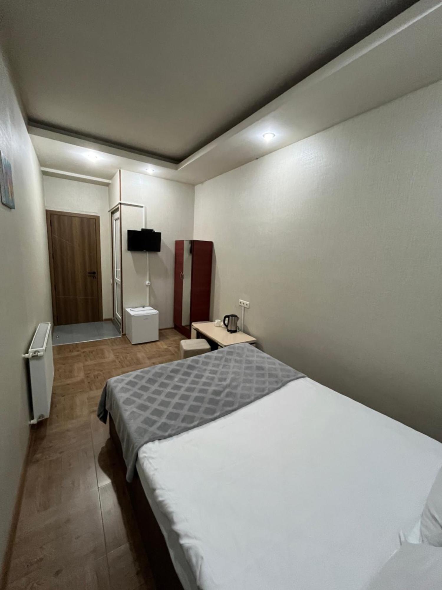 Hotel G&G Tbilisi Esterno foto
