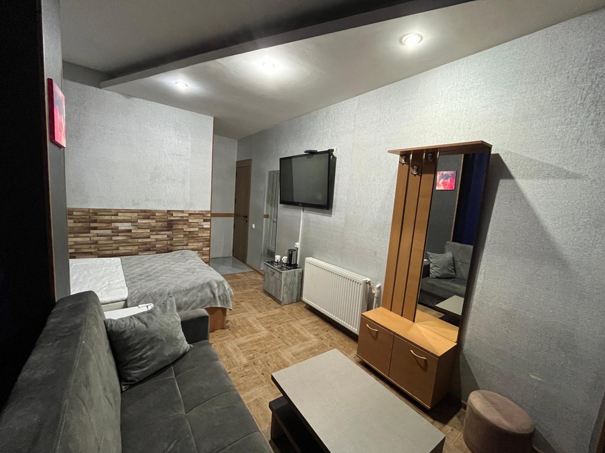 Hotel G&G Tbilisi Esterno foto