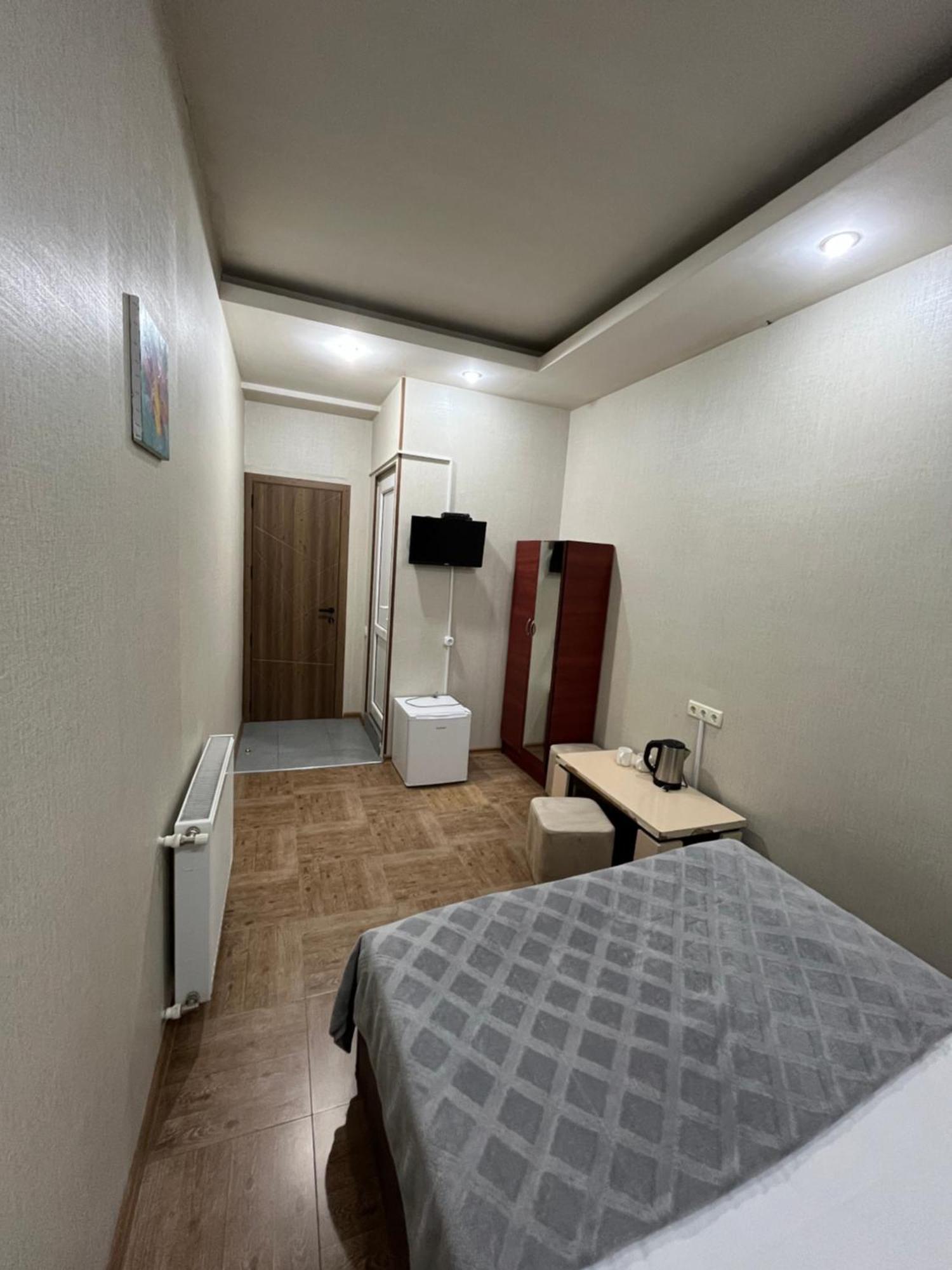 Hotel G&G Tbilisi Esterno foto